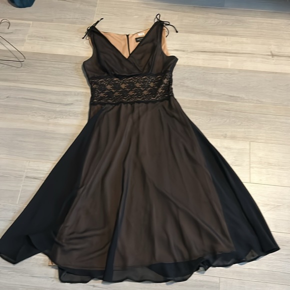 Evening dress - Picture 4 of 5